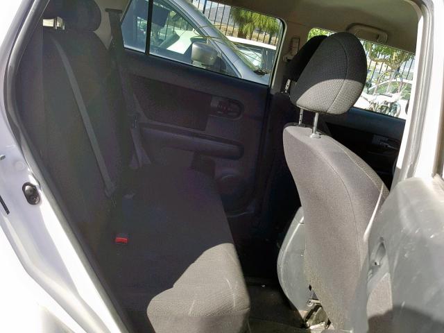 JTLKE50E081018513 - 2008 TOYOTA SCION XB Ақ фото 6