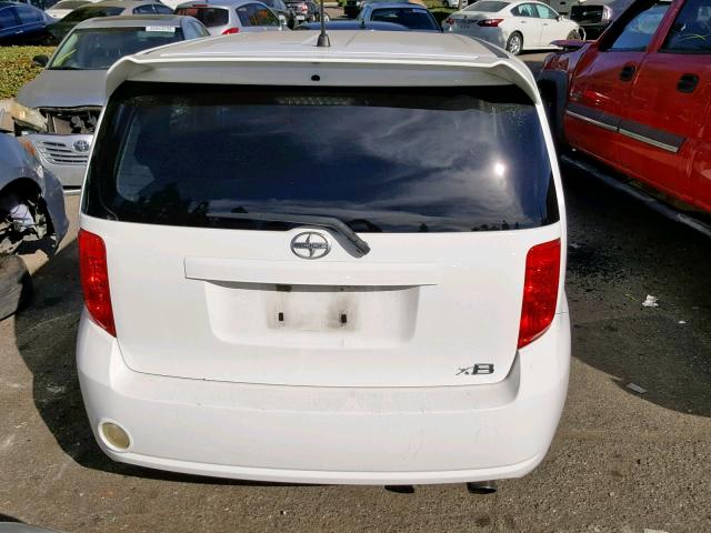 JTLKE50E081018513 - 2008 TOYOTA SCION XB Ақ фото 9