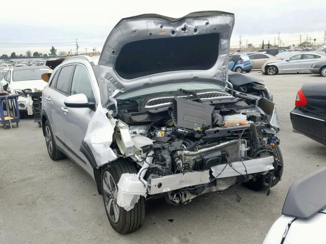 KNDCM3LD6J5187783 - 2018 KIA NIRO LX SILVER photo 1