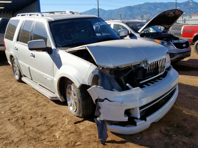 5LMFU27525LJ01101 - 2005 LINCOLN NAVIGATOR 白色 照片 1