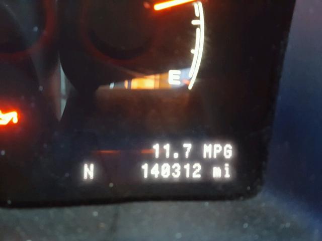 5LMFU27525LJ01101 - 2005 LINCOLN NAVIGATOR 白色 照片 8