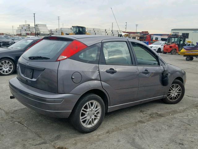 1FAFP37N17W159891 - 2007 FORD FOCUS ZX5 GRAY photo 4