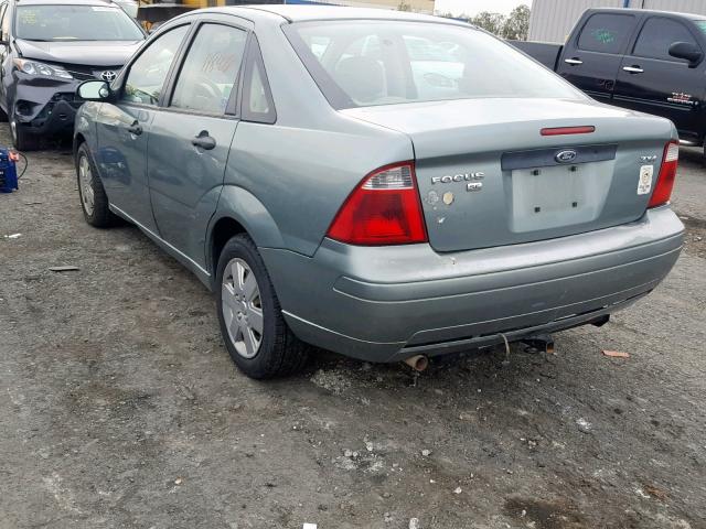 1FAFP34N26W127924 - 2006 FORD FOCUS ZX4 GREEN photo 3