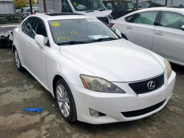 JTHBE262072010779 - 2007 LEXUS IS 350 WHITE photo 1