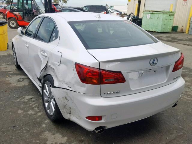 JTHBE262072010779 - 2007 LEXUS IS 350 WHITE photo 3