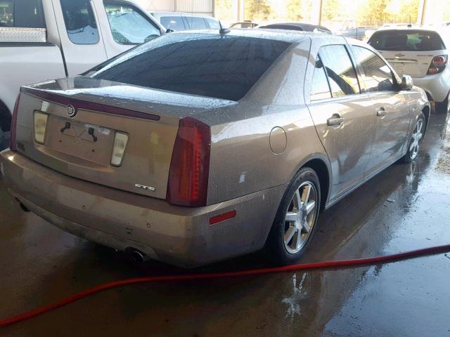 1G6DW677060120575 - 2006 CADILLAC STS GOLD photo 4