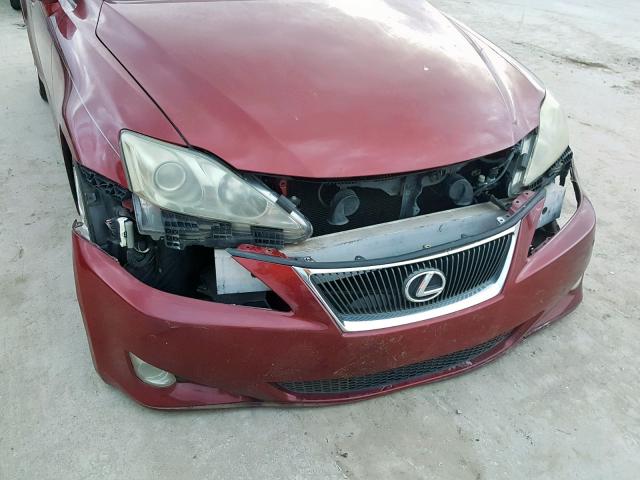 JTHCK262965002108 - 2006 LEXUS IS 250 RED photo 9