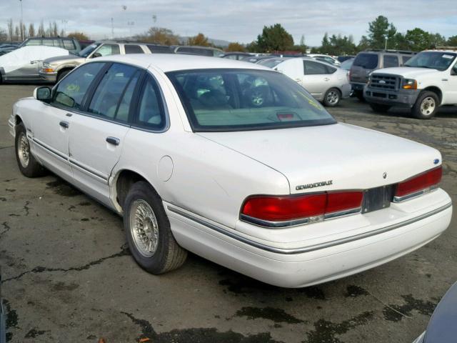 2FALP74W9SX142292 - 1995 FORD CROWN VICT WHITE photo 3