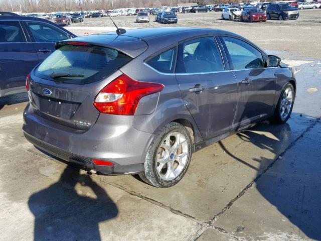 1FADP3N24EL362787 - 2014 FORD FOCUS TITA GRAY photo 4