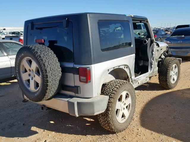 1J4FA54199L753796 - 2009 JEEP WRANGLER S SILVER photo 4