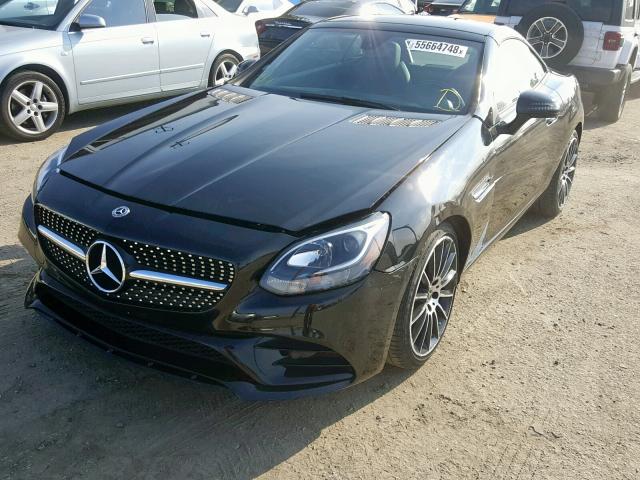 WDDPK3JA8JF151707 - 2018 MERCEDES-BENZ SLC 300 BLACK photo 2