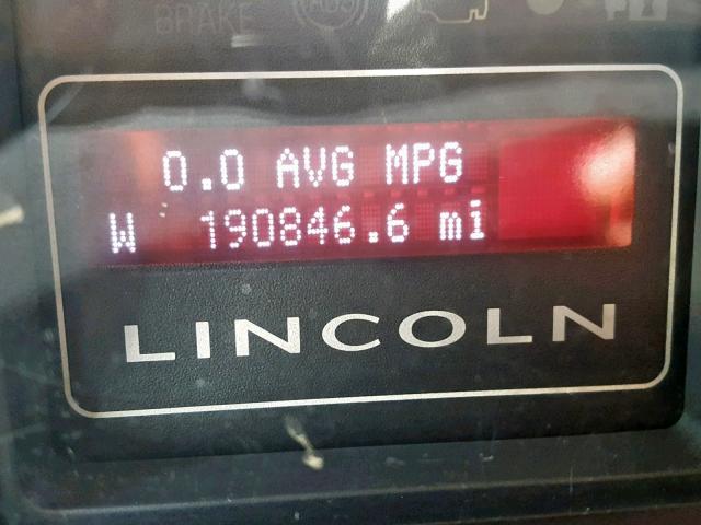 5LMFU27527LJ18287 - 2007 LINCOLN NAVIGATOR Gümüş foto 8