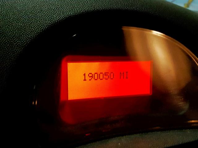 2G2WP522341255578 - 2004 PONTIAC GRAND PRIX GOLD photo 8