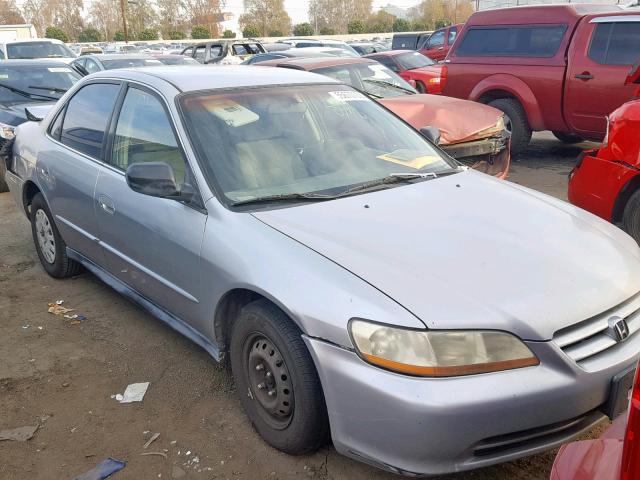 1HGCF86671A103953 - 2001 HONDA ACCORD VAL SILVER photo 1