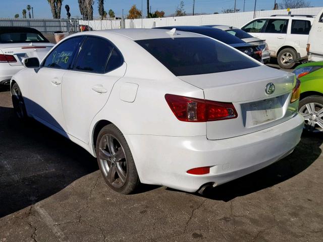 JTHBF5C20C5166980 - 2012 LEXUS IS 250 WHITE photo 3