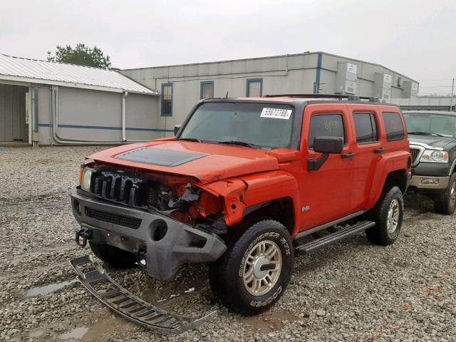 5GTDN136668125726 - 2006 HUMMER H3 RED photo 2