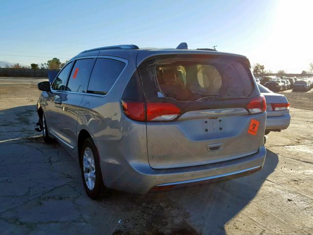 2C4RC1EG6HR663522 - 2017 CHRYSLER PACIFICA T SILVER photo 3