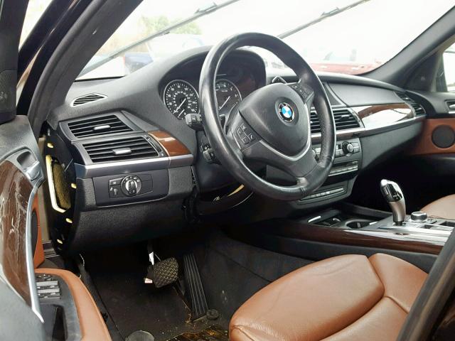 5UXZV4C56CL992136 - 2012 BMW X5 XDRIVE3 Қара фото 9