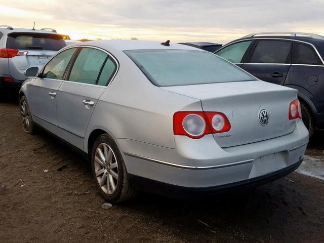 WVWJK7AN5AE137974 - 2010 VOLKSWAGEN PASSAT KOM SILVER photo 3