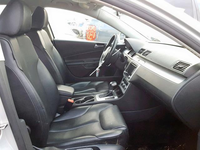 WVWJK7AN5AE137974 - 2010 VOLKSWAGEN PASSAT KOM SILVER photo 5