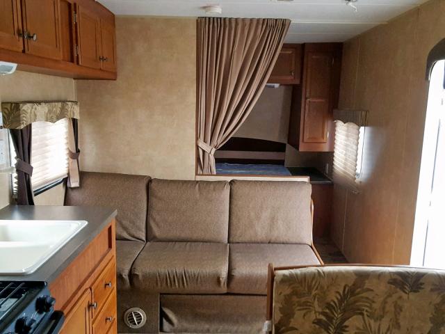 1UJBJ0BN0C17B0346 - 2012 JAYCO SWIFT  WHITE photo 5