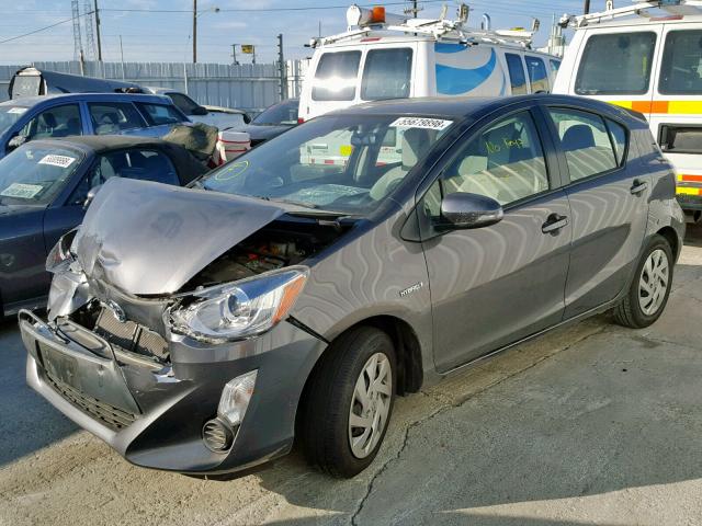 JTDKDTB30F1587339 - 2015 TOYOTA PRIUS C GRAY photo 2