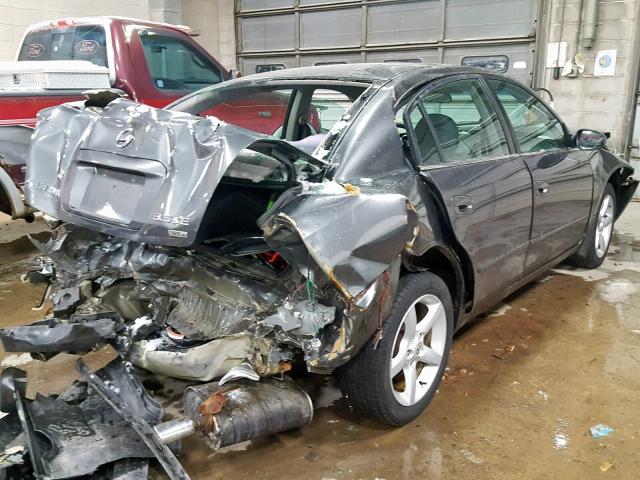 1N4BL11D86C197472 - 2006 NISSAN ALTIMA SE GRAY photo 4