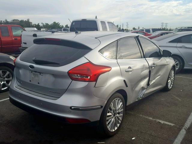 1FADP3N25HL230691 - 2017 FORD FOCUS TITA WHITE photo 4