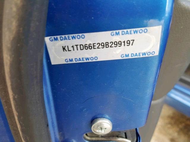 KL1TD66E29B299197 - 2009 CHEVROLET AVEO LS BLUE photo 10