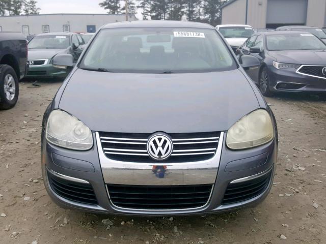 3VWSF71K76M800460 - 2006 VOLKSWAGEN JETTA 2.5 GRAY photo 9