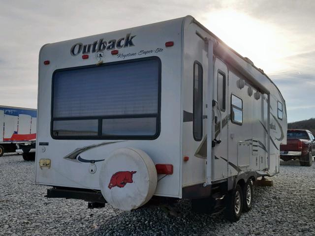 4YDF28529AB451296 - 2010 OUTB TRAVEL TRL Beyaz fotoğraf 4