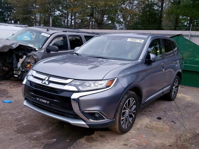 JA4AD3A37JZ011197 - 2018 MITSUBISHI OUTLANDER GRAY photo 2