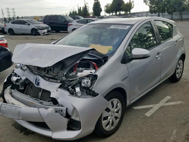 JTDKDTB30E1564870 - 2014 TOYOTA PRIUS C SILVER photo 2