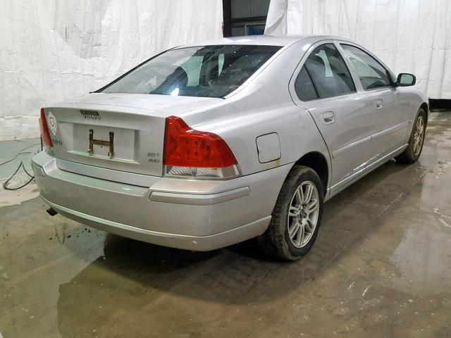 YV1RH592362545795 - 2006 VOLVO S60 2.5T SILVER photo 4