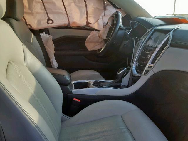 3GYFNDE39DS520258 - 2013 CADILLAC SRX PERFOR GRAY photo 5