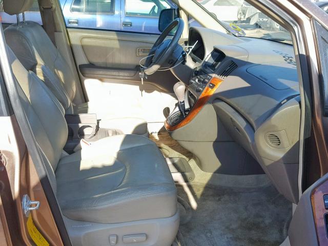 JT6HF10U5X0029389 - 1999 LEXUS RX 300 GOLD photo 5