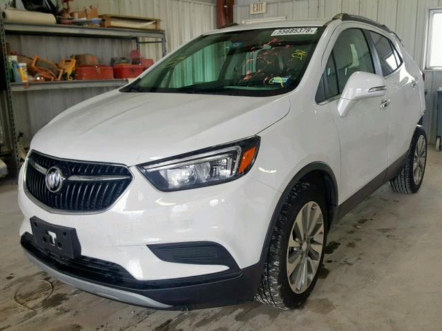 KL4CJASBXJB636214 - 2018 BUICK ENCORE PRE WHITE photo 2