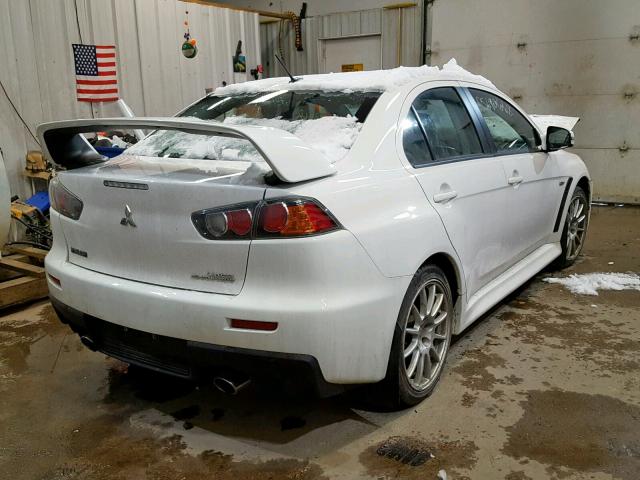 JA32W8FV3FU014791 - 2015 MITSUBISHI LANCER EVO WHITE photo 4