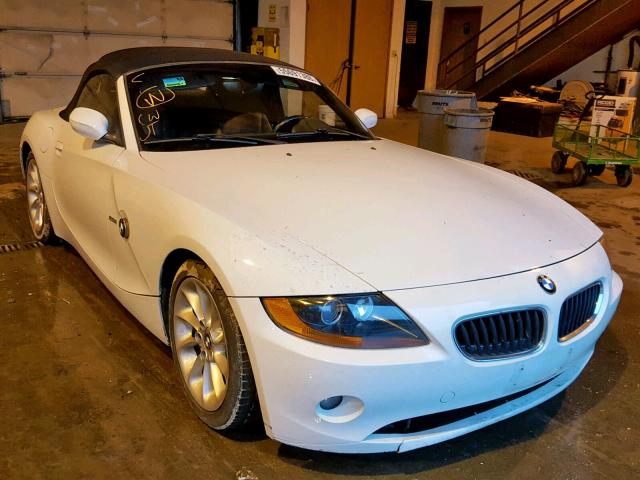 4USBT33574LS49032 - 2004 BMW Z4 2.5 WHITE photo 1