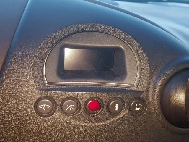 2G2WR524351169135 - 2005 PONTIAC GRAND PRIX BLACK photo 8