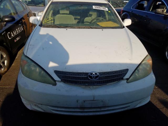 4T1BE32K54U379260 - 2004 TOYOTA CAMRY LE WHITE photo 9