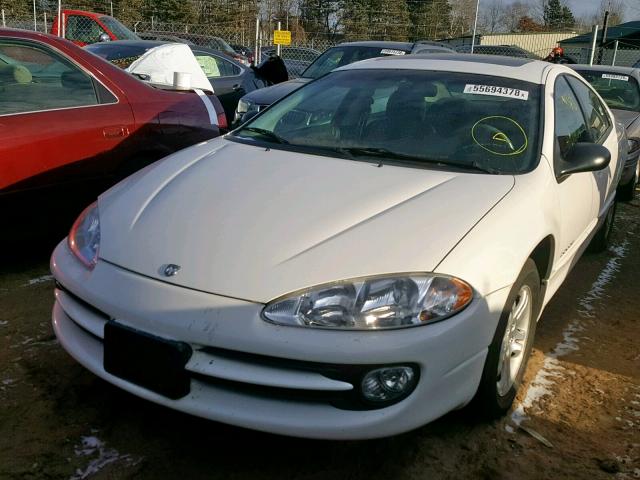 2B3HD56J51H511853 - 2001 DODGE INTREPID E WHITE photo 2