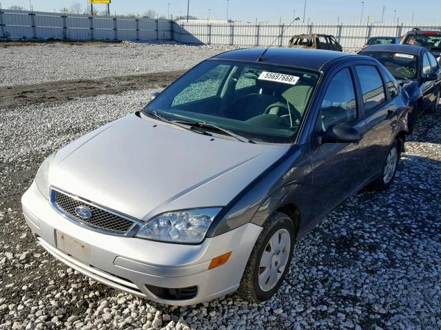 1FAFP34N67W271817 - 2007 FORD FOCUS ZX4 CHARCOAL photo 2