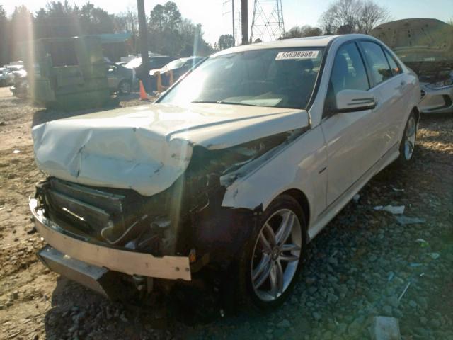 WDDGF4HB7CA639099 - 2012 MERCEDES-BENZ C 250 WHITE photo 2