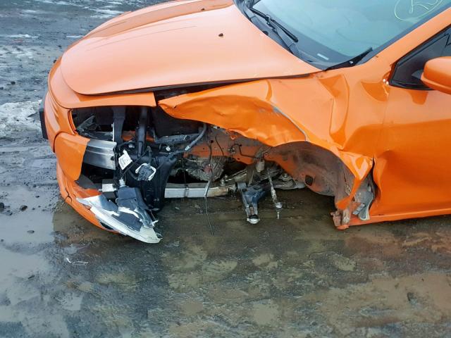 1C3CDFBH0DD267097 - 2013 DODGE DART SXT ORANGE photo 9