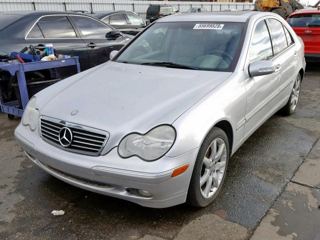 WDBRF61J33F409044 - 2003 MERCEDES-BENZ C 240 SILVER photo 2