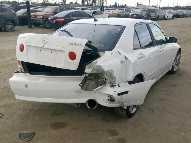 JTHBD182810027732 - 2001 LEXUS IS 300 WHITE photo 4