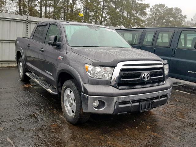 5TFEY5F10DX139909 - 2013 TOYOTA TUNDRA CRE GRAY photo 1