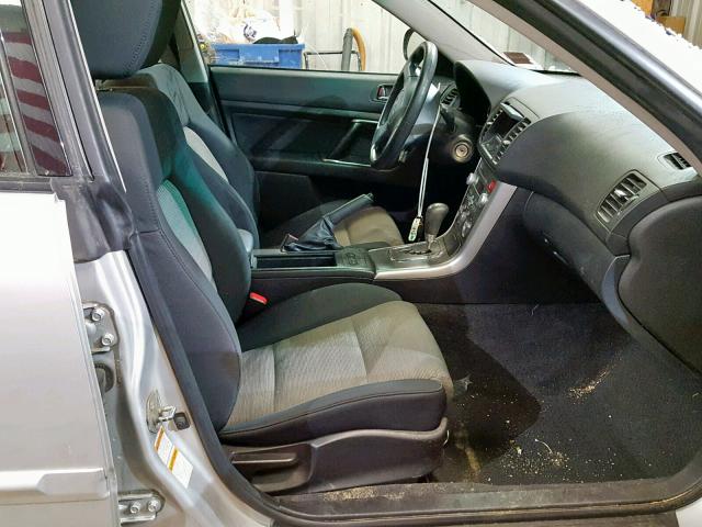 4S4BP61C277332177 - 2007 SUBARU LEGACY OUT SILVER photo 5