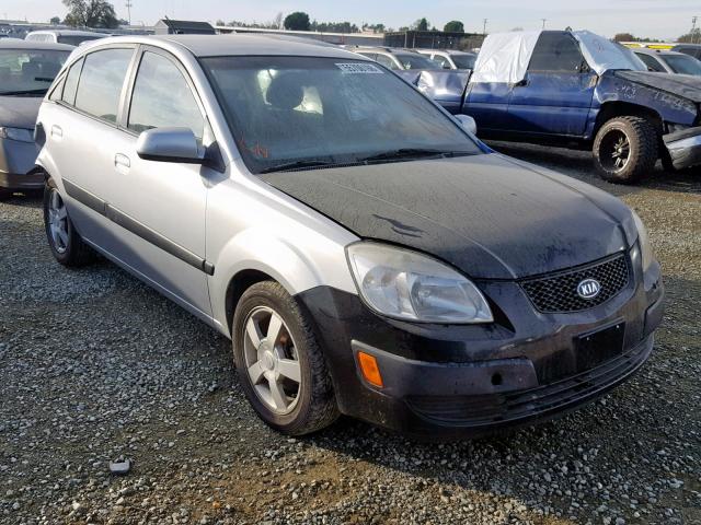 KNADE163566139747 - 2006 KIA RIO 5 GRAY photo 1